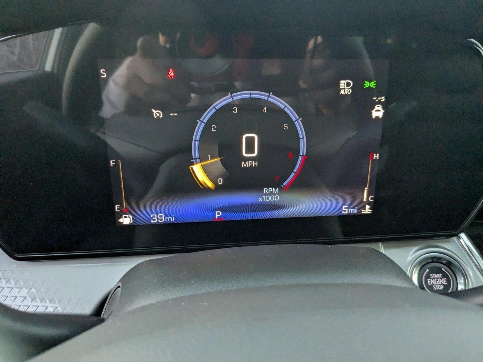 2025 Chevrolet Trax Vehicle Photo in GREENACRES, FL 33463-3207