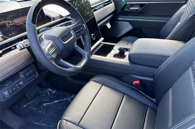 2025 GMC Sierra EV Vehicle Photo in ELK GROVE, CA 95757-8703