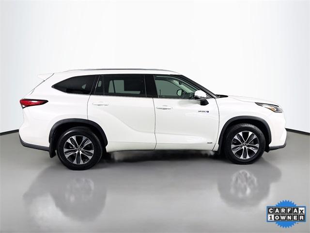 2020 Toyota Highlander Vehicle Photo in Puyallup, WA 98371