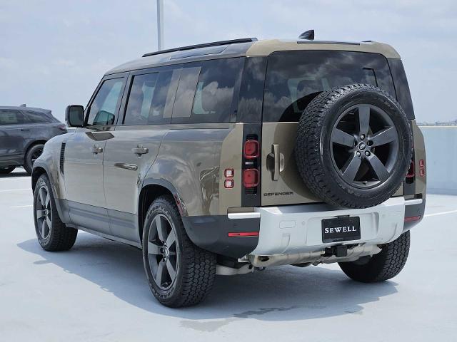 2025 Defender Vehicle Photo in AUSTIN, TX 78717