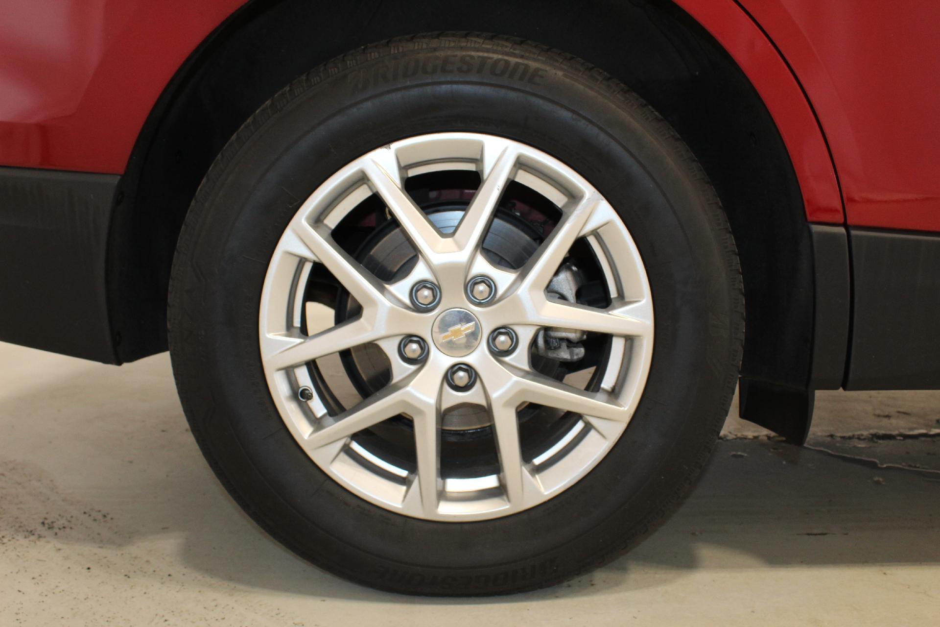 2022 Chevrolet Equinox Vehicle Photo in NORTHAMPTON, MA 01060-1120