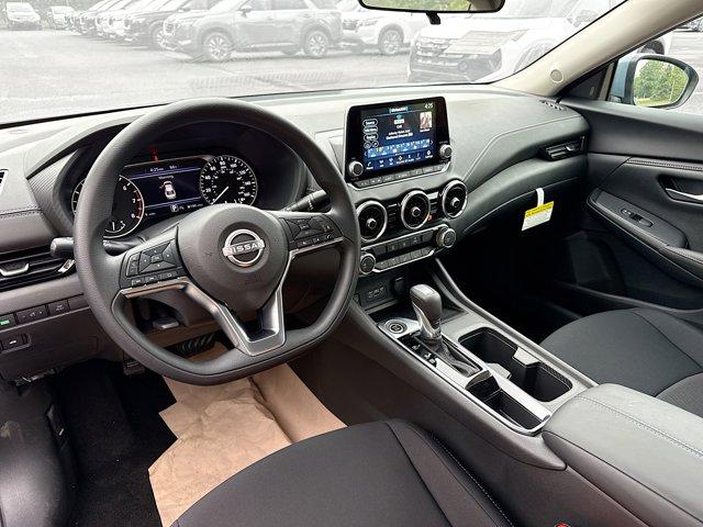 2025 Nissan Sentra Vehicle Photo in Flemington, NJ 08822