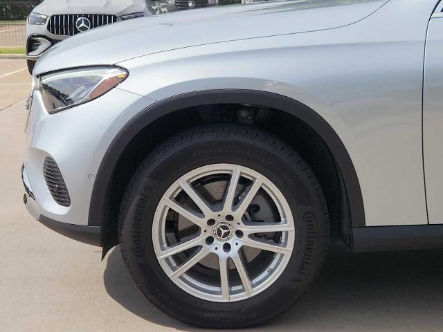 2025 Mercedes-Benz GLC Vehicle Photo in HOUSTON, TX 77079