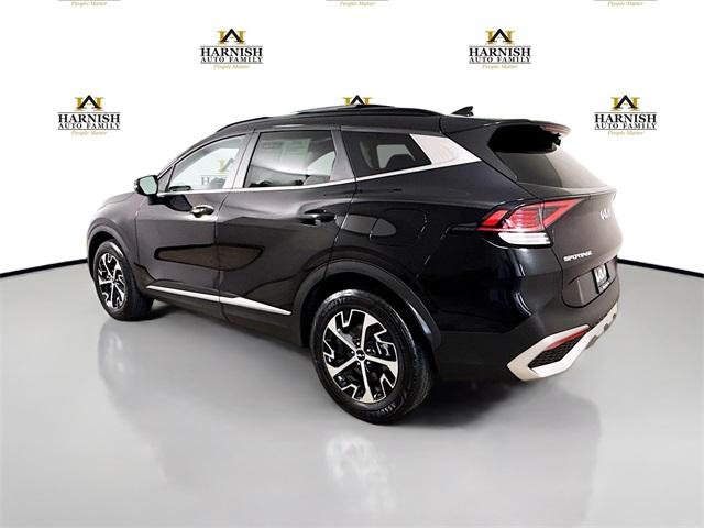 2023 Kia Sportage Hybrid Vehicle Photo in Everett, WA 98204