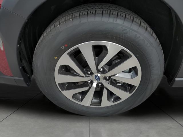 2025 Subaru Outback Vehicle Photo in Green Bay, WI 54304