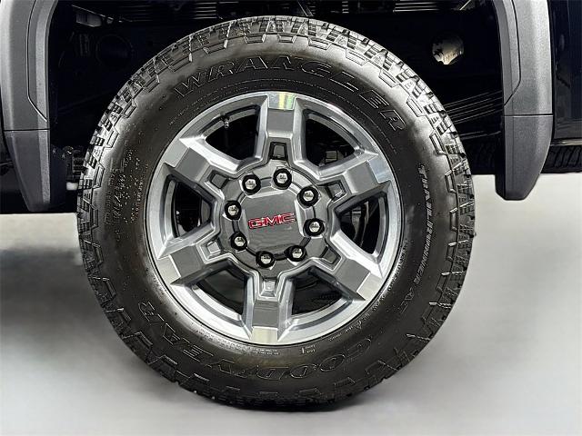 2025 GMC Sierra 2500 HD Vehicle Photo in PUYALLUP, WA 98371-4149