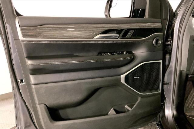 2022 Jeep Wagoneer Vehicle Photo in Kansas City, MO 64114
