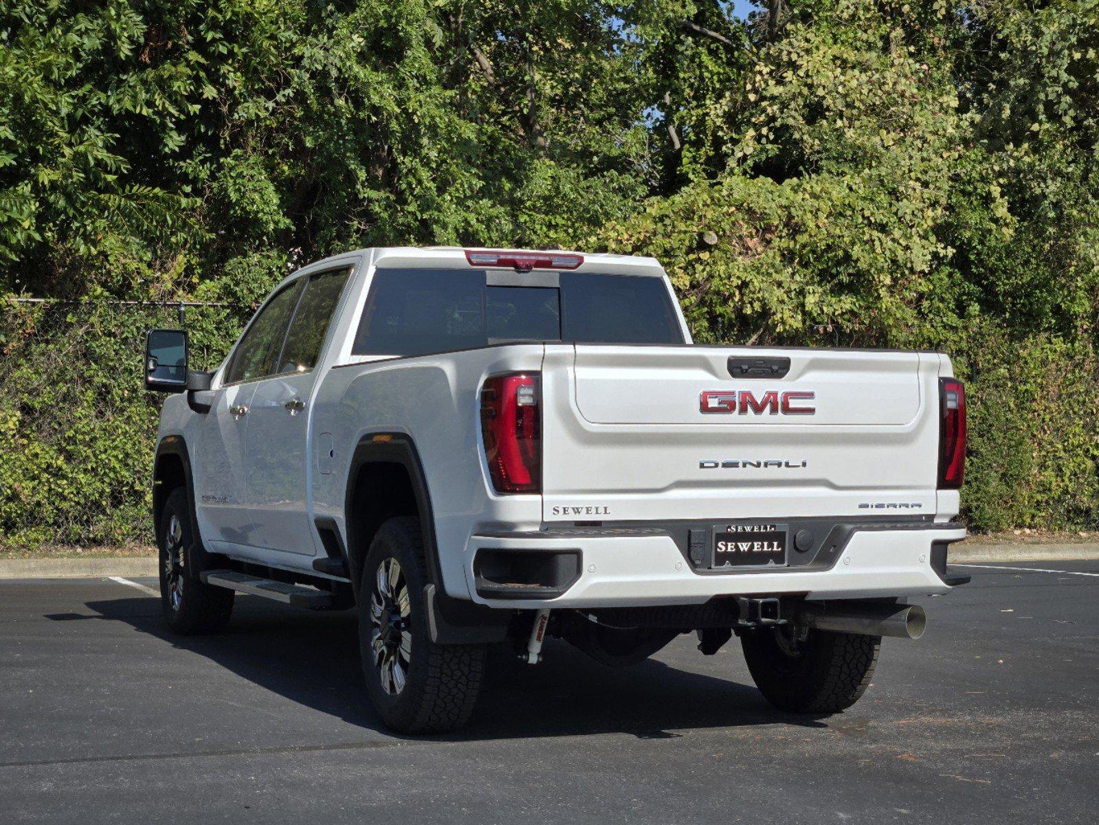 2025 GMC Sierra 2500 HD Vehicle Photo in DALLAS, TX 75209-3016