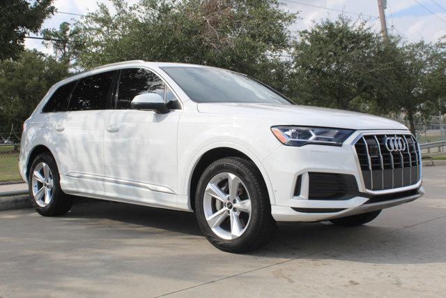 2024 Audi Q7 Vehicle Photo in HOUSTON, TX 77090