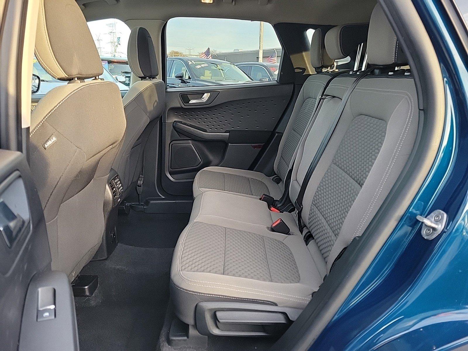 2020 Ford Escape Vehicle Photo in Saint Charles, IL 60174