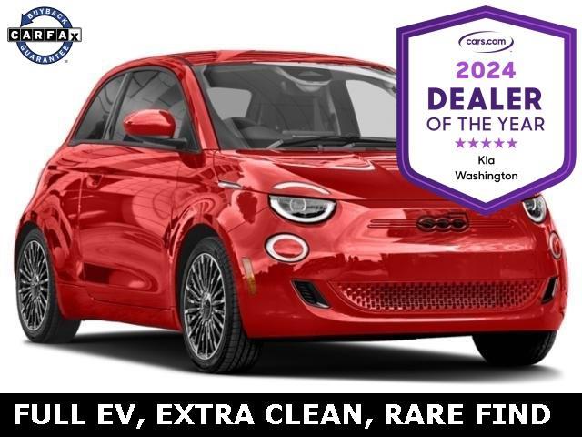 2024 FIAT 500e Vehicle Photo in Everett, WA 98204