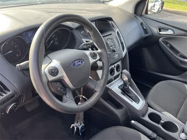 Used 2014 Ford Focus SE with VIN 1FADP3F27EL195873 for sale in Houston, TX