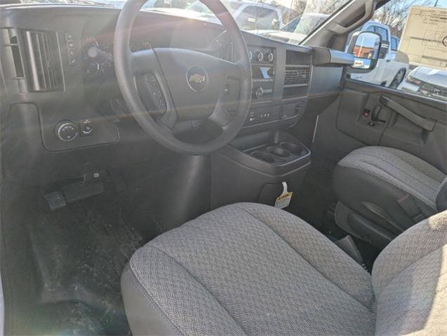 2025 Chevrolet Silverado 1500 Vehicle Photo in ENGLEWOOD, CO 80113-6708