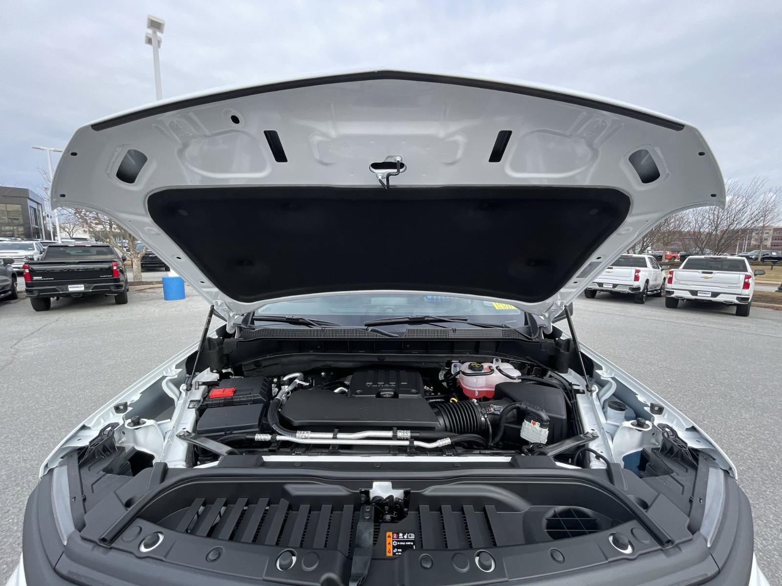 2025 Chevrolet Silverado 1500 Vehicle Photo in BENTONVILLE, AR 72712-4322