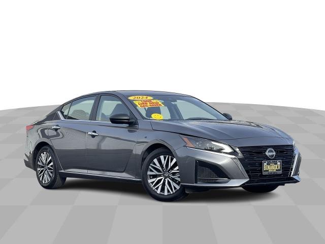 2024 Nissan Altima Vehicle Photo in TURLOCK, CA 95380-4918