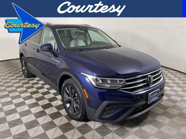 2022 Volkswagen Tiguan Vehicle Photo in PHOENIX, AZ 85014-3381