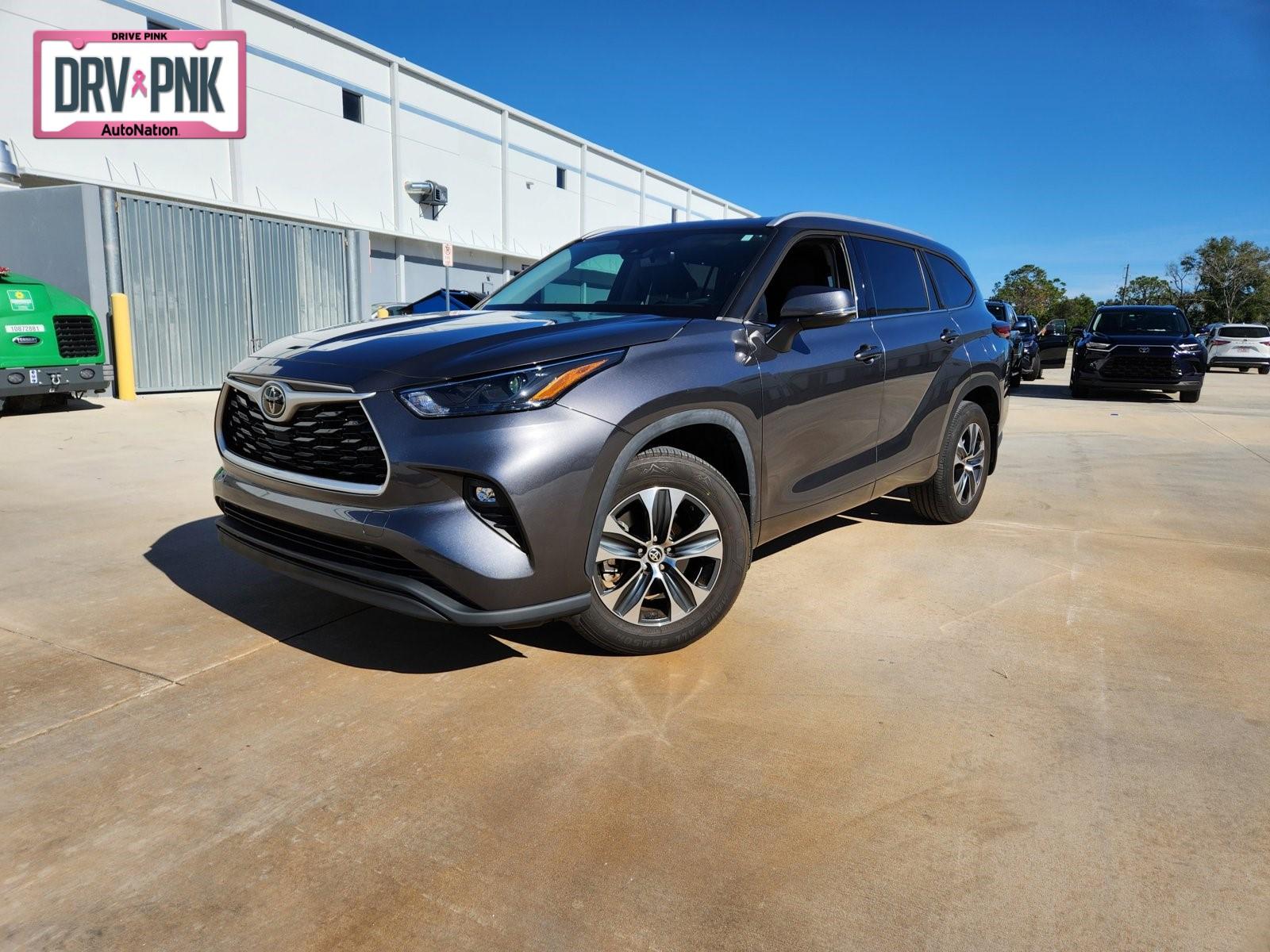 2022 Toyota Highlander Vehicle Photo in Winter Park, FL 32792