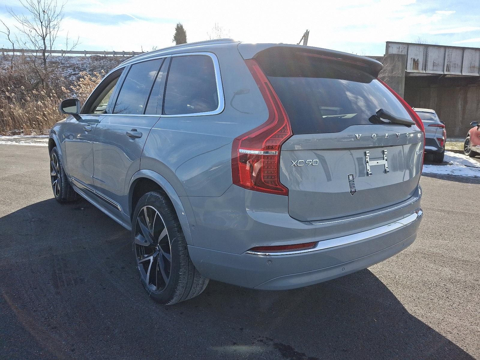 2025 Volvo XC90 Vehicle Photo in Trevose, PA 19053