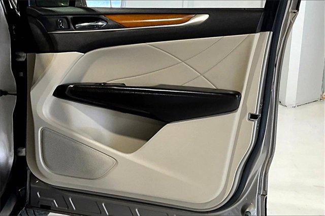 2019 Lincoln MKC Vehicle Photo in TOPEKA, KS 66609-0000