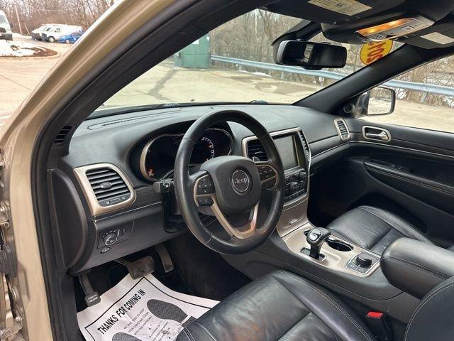 2015 Jeep Grand Cherokee Vehicle Photo in MEDINA, OH 44256-9631