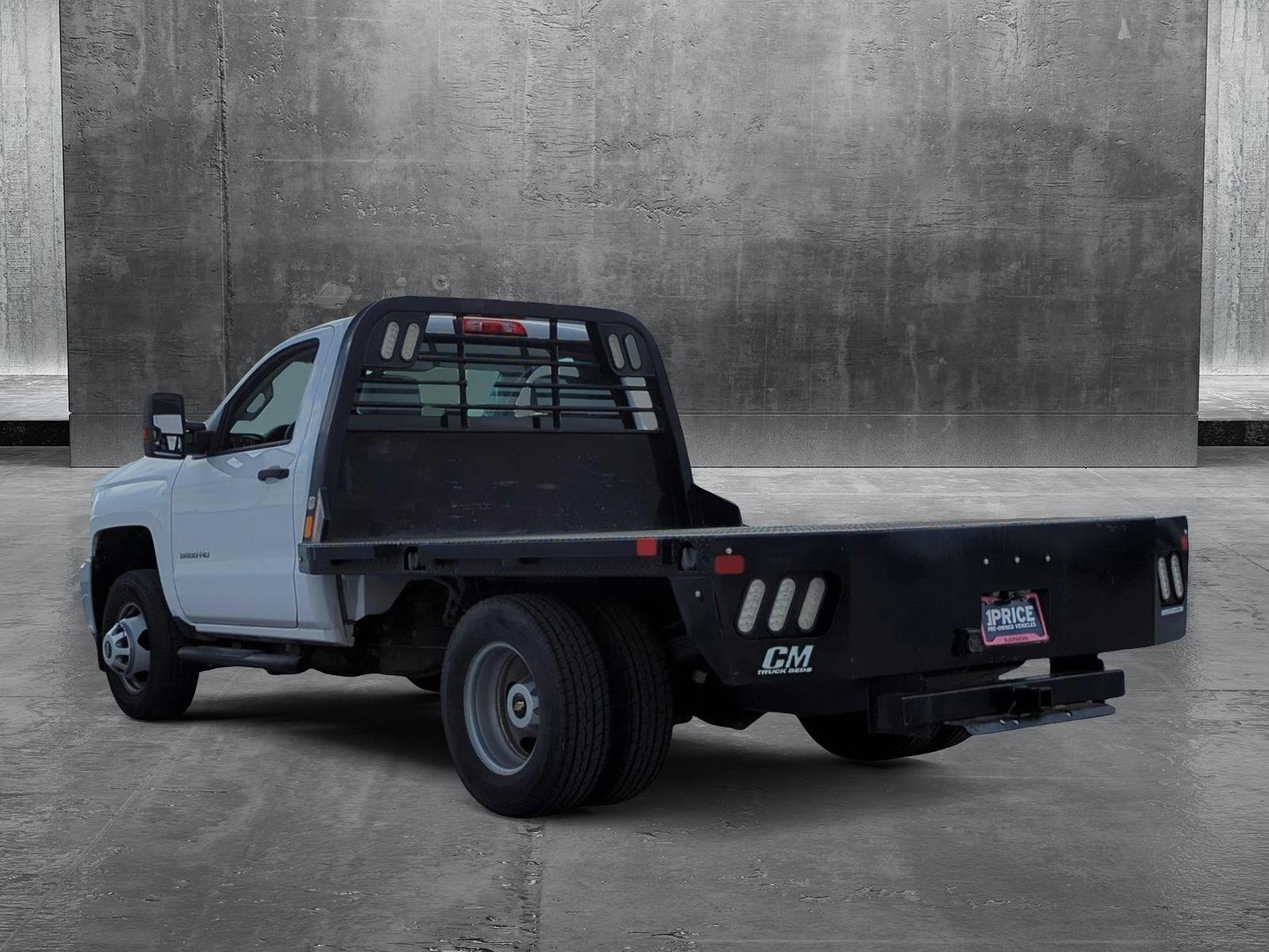 2019 Chevrolet Silverado 3500 HD CC Vehicle Photo in Ft. Myers, FL 33907