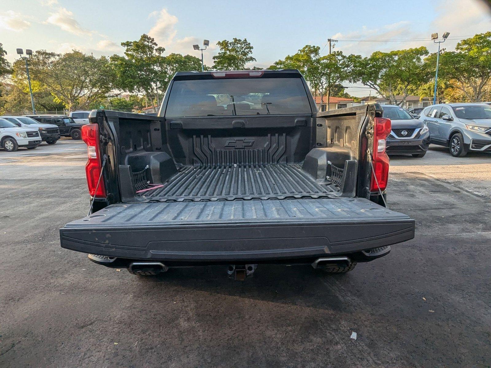 2021 Chevrolet Silverado 1500 Vehicle Photo in MIAMI, FL 33134-2699