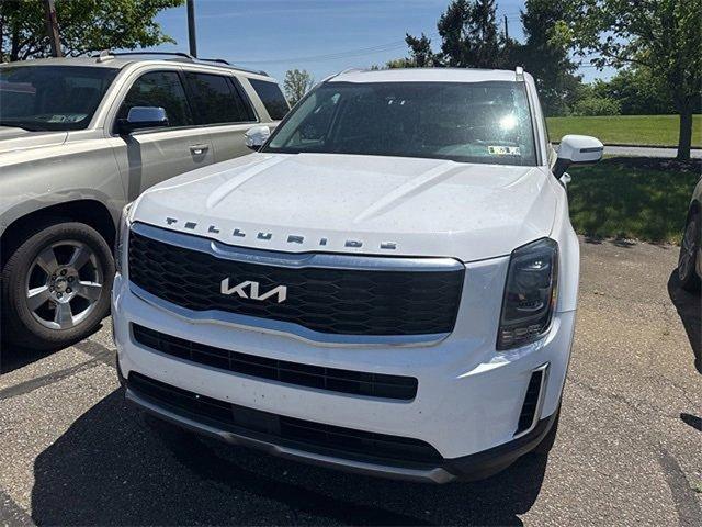 Used 2022 Kia Telluride S with VIN 5XYP6DHC4NG250104 for sale in Lancaster, PA