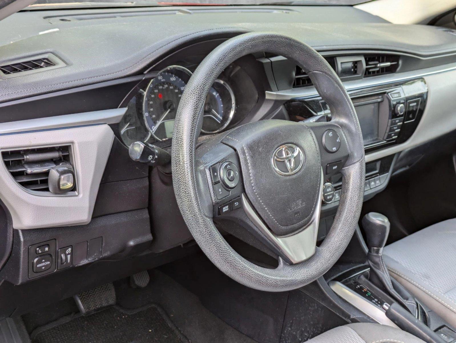 2016 Toyota Corolla Vehicle Photo in Tampa, FL 33614