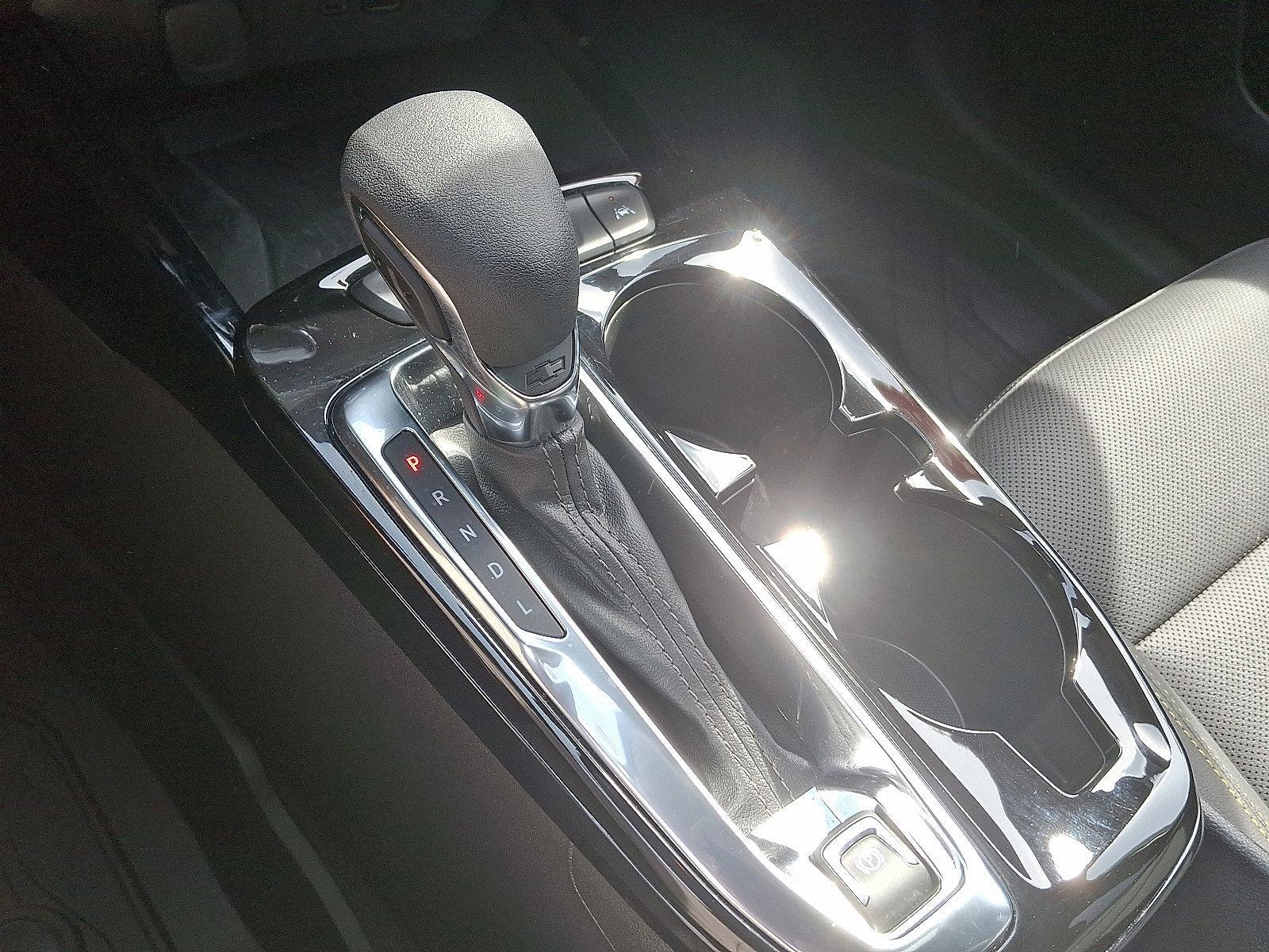 2025 Chevrolet Trax Vehicle Photo in Trevose, PA 19053