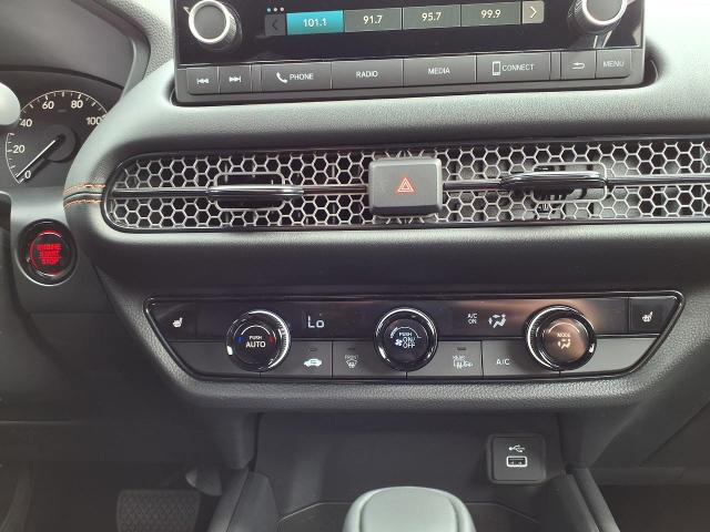 2025 Honda HR-V Vehicle Photo in Oshkosh, WI 54904