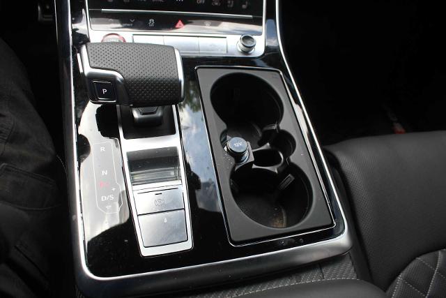 2024 Audi SQ8 Vehicle Photo in HOUSTON, TX 77090