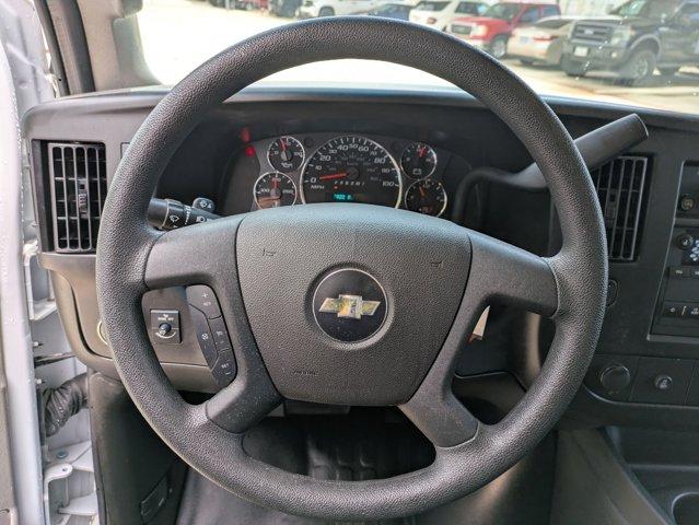 2023 Chevrolet Express Cargo 2500 Vehicle Photo in SELMA, TX 78154-1460