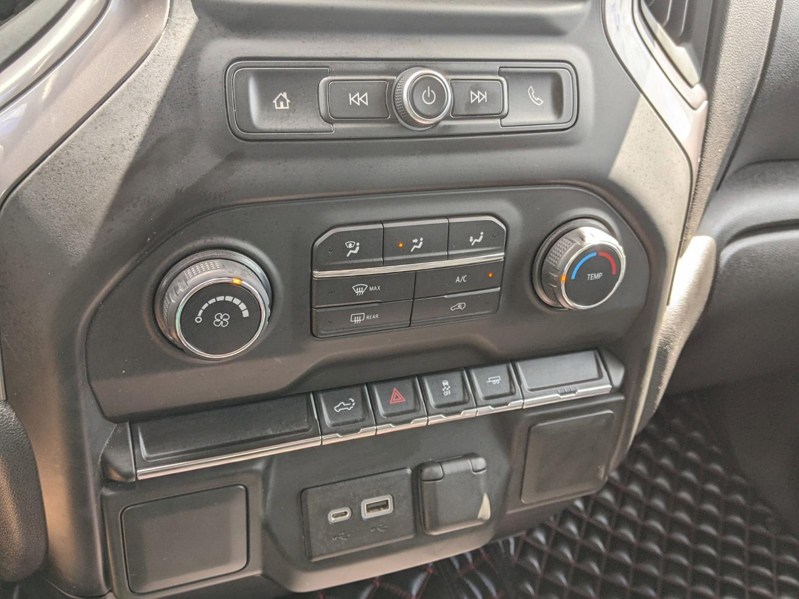 2021 Chevrolet Silverado 1500 Vehicle Photo in Seguin, TX 78155