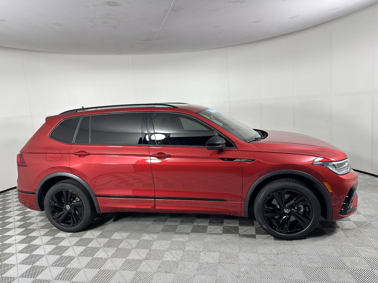 2024 Volkswagen Tiguan Vehicle Photo in Georgetown, TX 78626