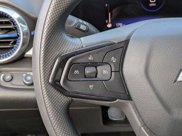 2024 Chevrolet Trax Vehicle Photo in BRUNSWICK, GA 31525-1881