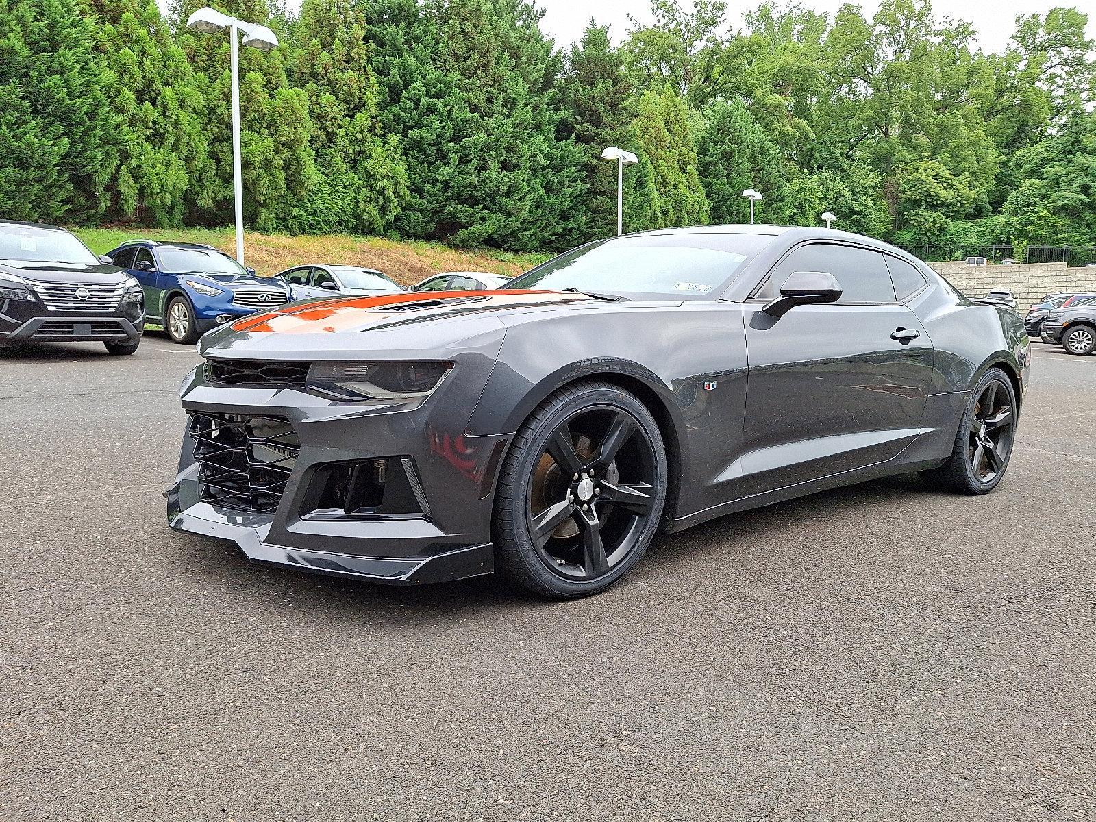 2018 Chevrolet Camaro Vehicle Photo in Jenkintown, PA 19046