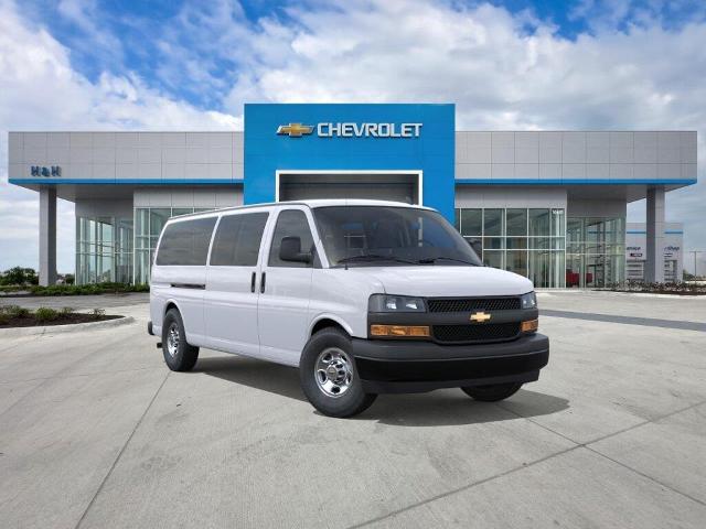 Summit White 2026 Chevrolet Express 3500 LS Extended RWD Van Rear-Wheel Drive 8-Speed Automatic