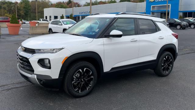 2022 Chevrolet Trailblazer Vehicle Photo in MOON TOWNSHIP, PA 15108-2571