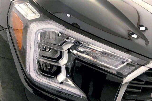 2024 GMC Terrain Vehicle Photo in KANSAS CITY, MO 64114-4502