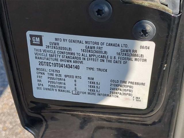 2004 GMC Sierra 1500 Vehicle Photo in BARTLETT, TN 38133-4101