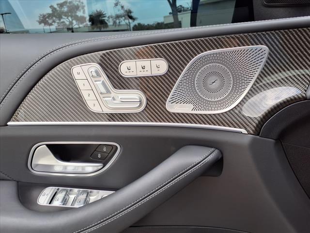 2024 Mercedes-Benz GLS Vehicle Photo in TAMPA, FL 33612-3404