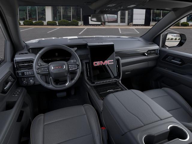 2025 GMC Yukon XL Vehicle Photo in WILLIAMSVILLE, NY 14221-2883