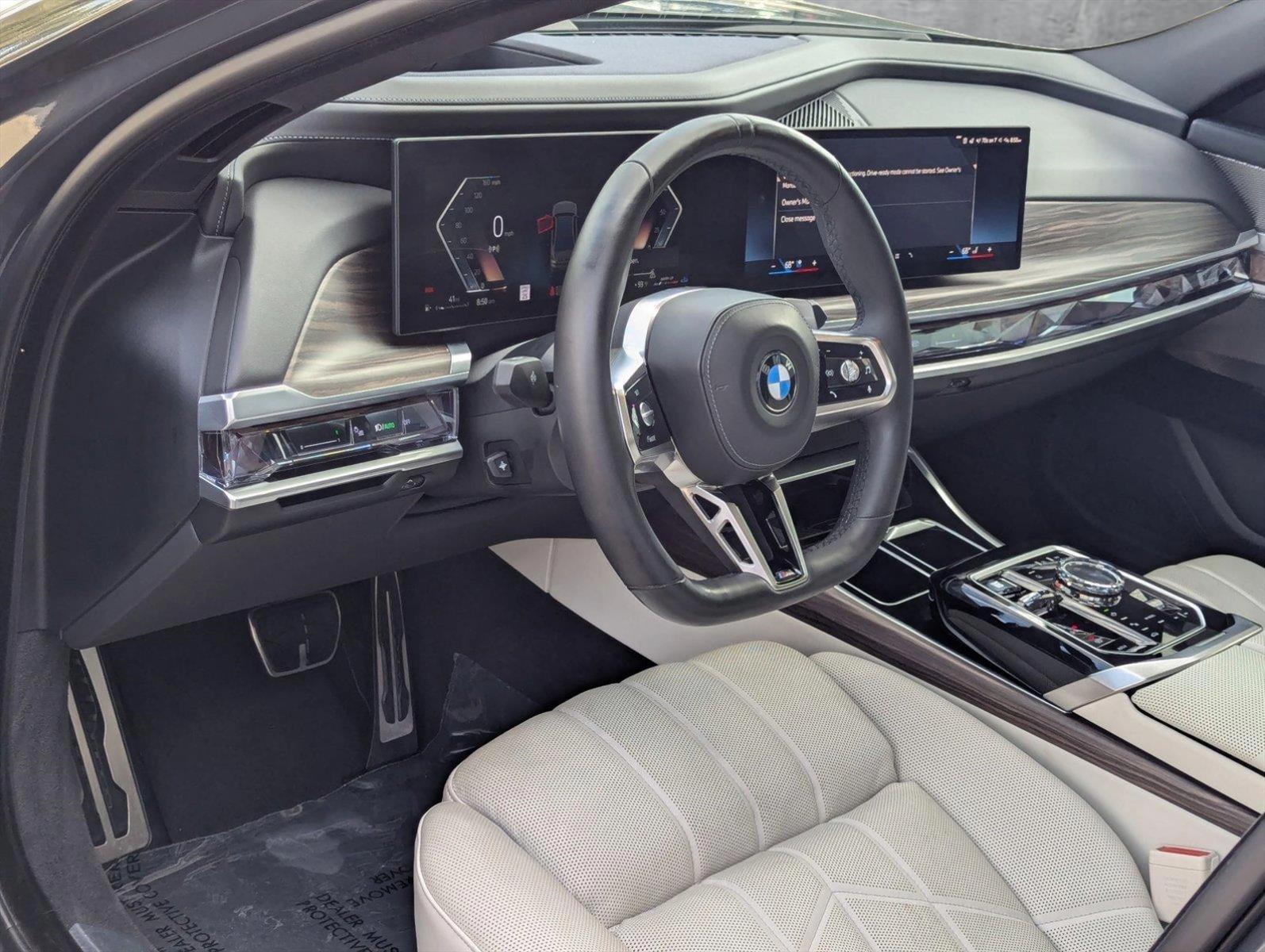 2023 BMW 760i xDrive Vehicle Photo in Miami, FL 33169