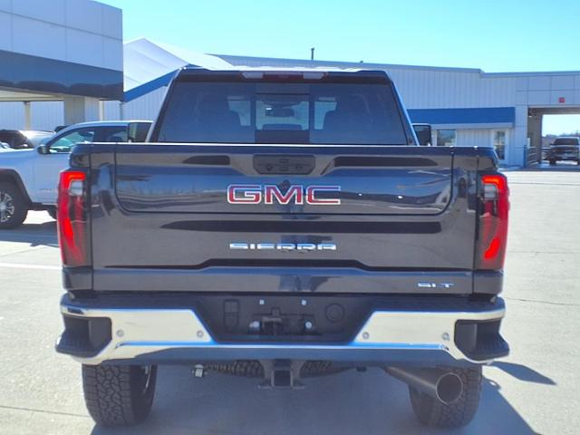 2025 GMC Sierra 2500 HD Vehicle Photo in Denton, TX 76205