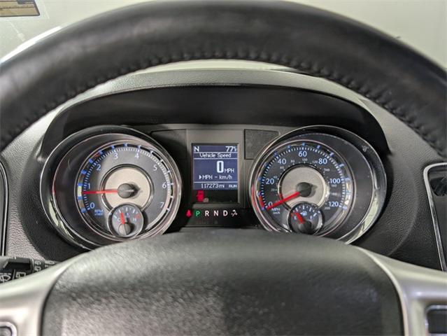 2015 Chrysler Town & Country Vehicle Photo in ENGLEWOOD, CO 80113-6708