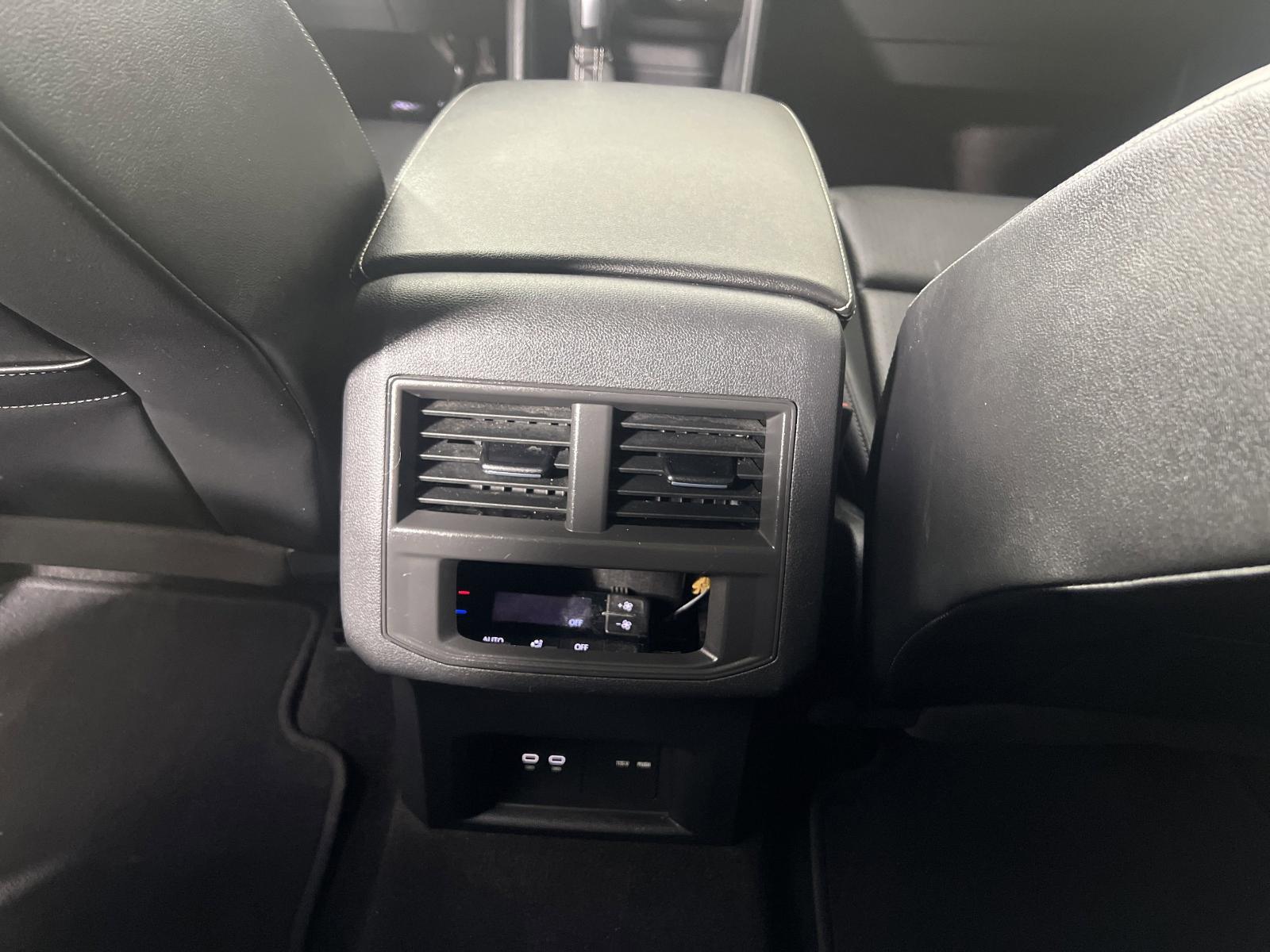 2022 Volkswagen Atlas Vehicle Photo in GEORGETOWN, TX 78626-7508