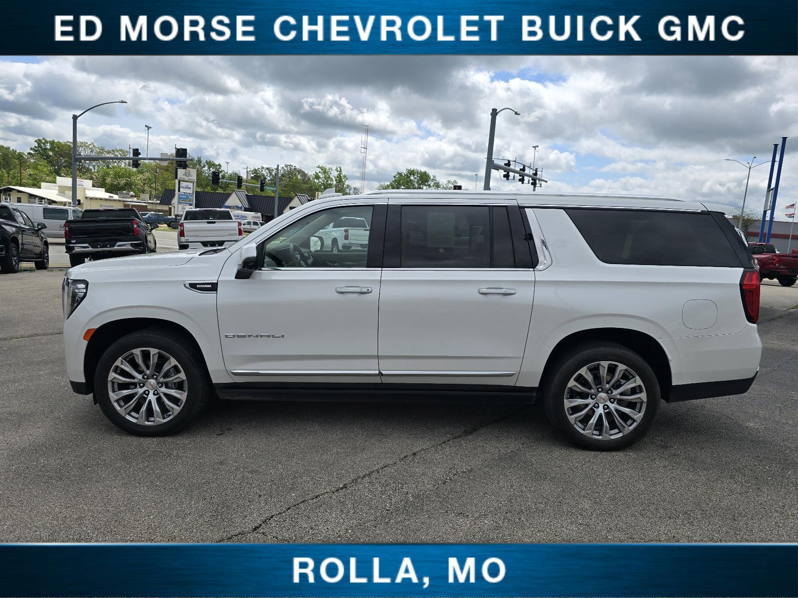 2022 GMC Yukon XL Vehicle Photo in Rolla, MO 65401
