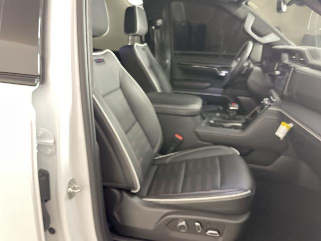 2025 GMC Sierra 1500 Vehicle Photo in GILBERT, AZ 85297-0402