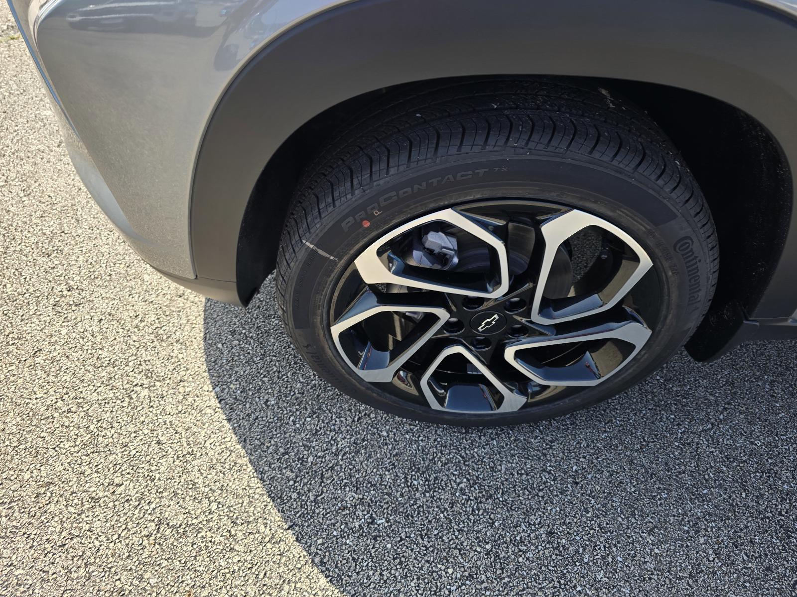 2025 Chevrolet Trax Vehicle Photo in Rolla, MO 65401