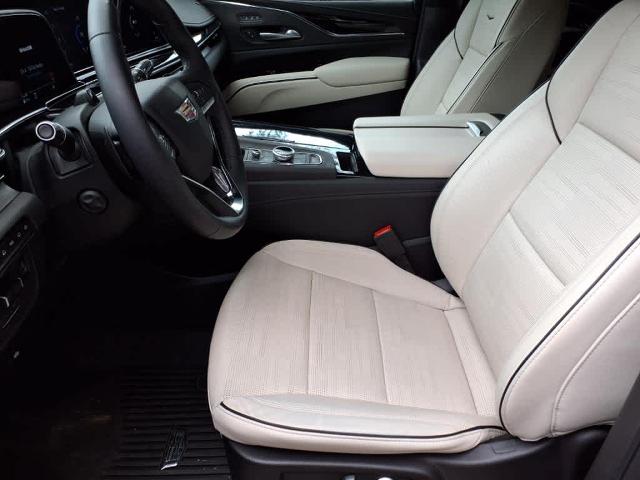 2024 Cadillac Escalade Vehicle Photo in San Antonio, TX 78230-1001